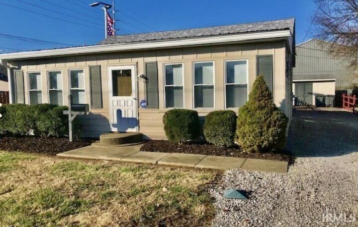 1563 Vann Avenue  Evansville IN 47714 photo
