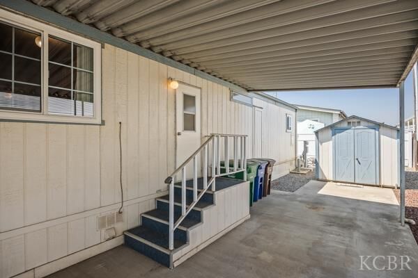 Property Photo: 1551 6th Avenue CA 93631