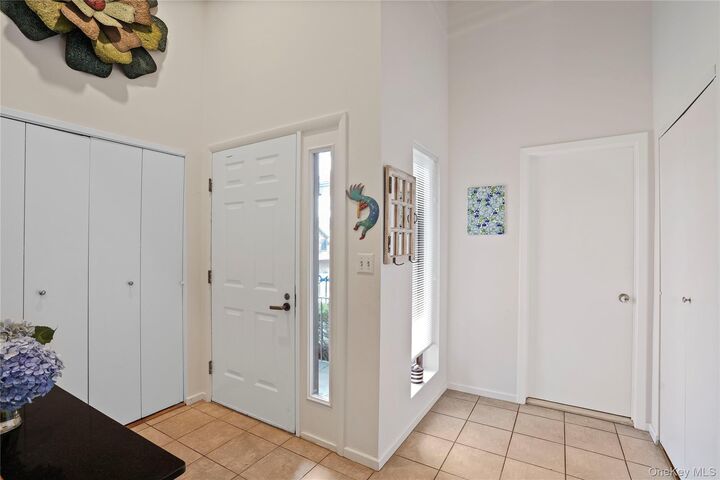 Property Photo:  14 Sunnyside Place  NY 10533 