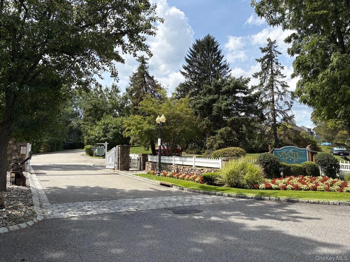 Property Photo:  106 Mystic Drive 106  NY 10562 