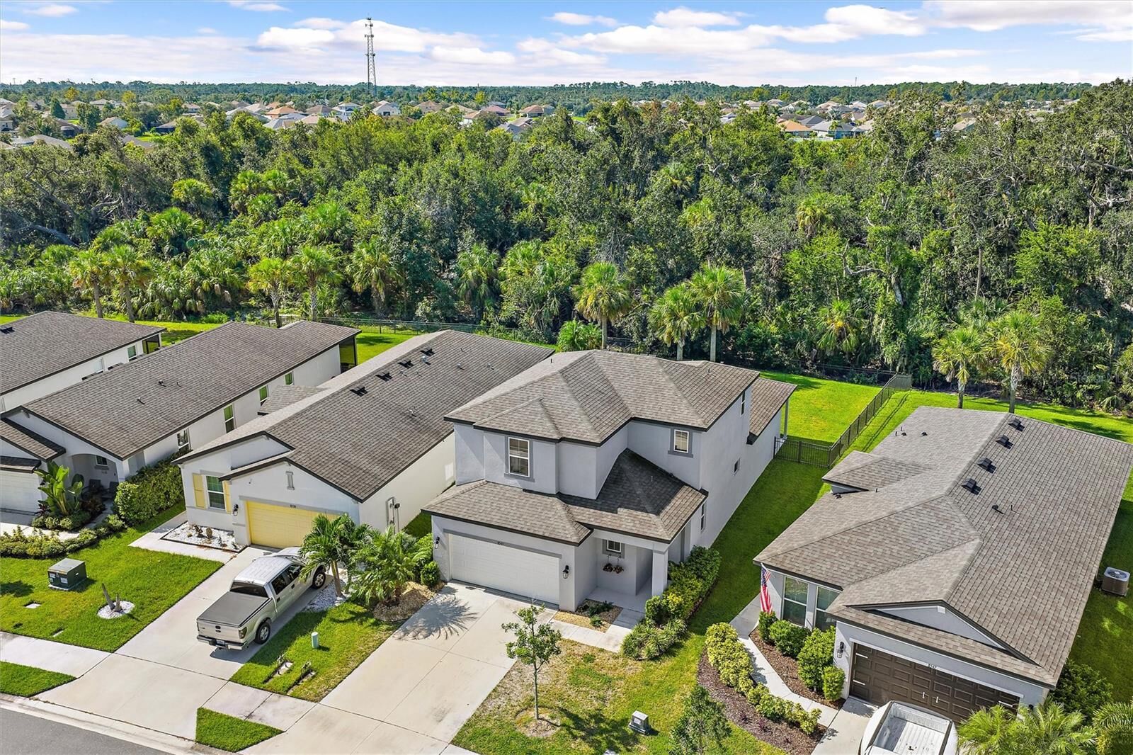 Property Photo:  8543 Starlight Loop  FL 34219 