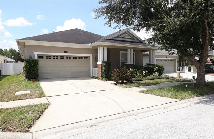 18112 Fall Creek Drive  Lutz FL 33558 photo