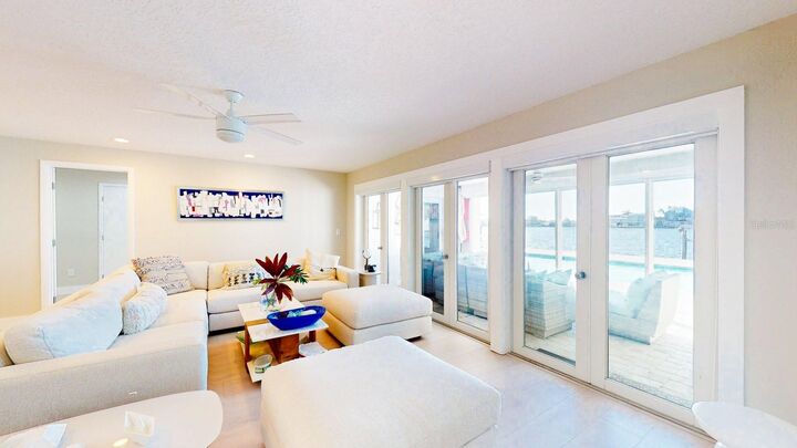 Property Photo: 509 55th Avenue FL 33706