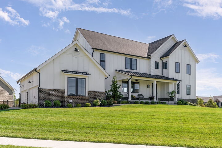 Property Photo:  18331 Lakes End Court  IN 46074 