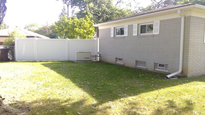 Property Photo:  414 Theodore Drive  MI 48162 