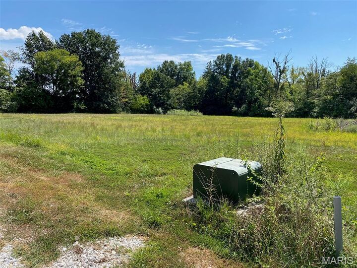 Property Photo: 32 Cedar Cove MO 63389