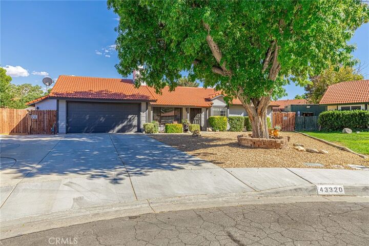Property Photo:  43320 Yale Court  CA 93536 