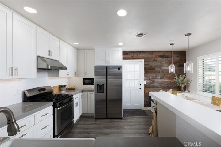 Property Photo: 269 Cecil Place CA 92627