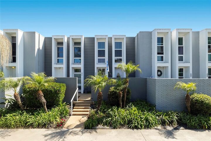 4006 Aladdin Drive  Huntington Beach CA 92649 photo