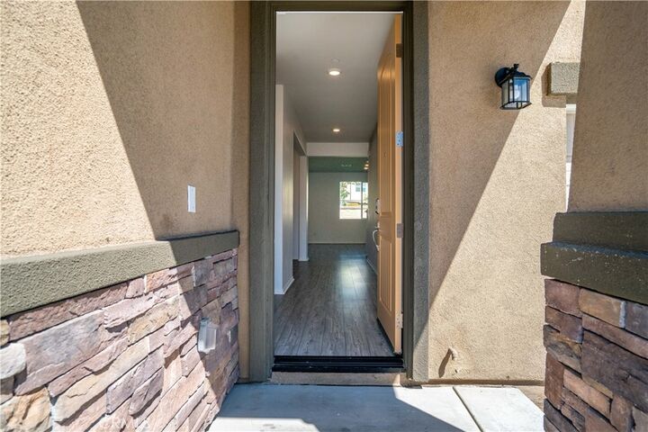 Property Photo: 32930 Forgecroft Street CA 92584