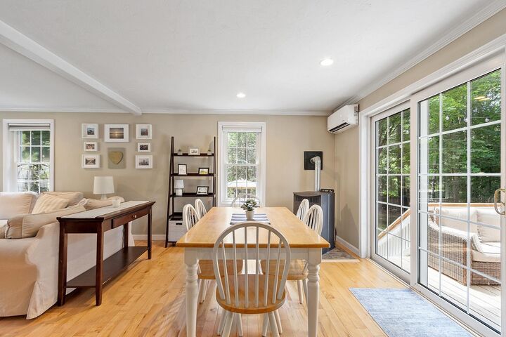 Property Photo: 33 Dorothy Drive NH 03042