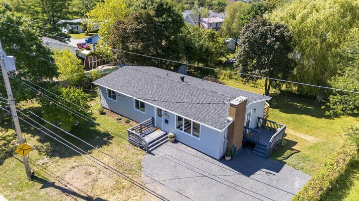 646 Helene Street  New Glasgow NS B2H 2Y1 photo