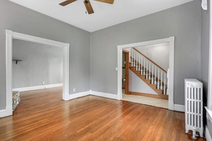 Property Photo:  816 Eddy Street  MN 55033 