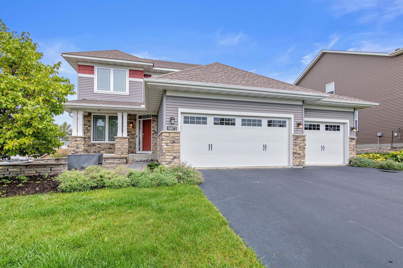 Property Photo: 18072 Hyde Park Avenue MN 55044