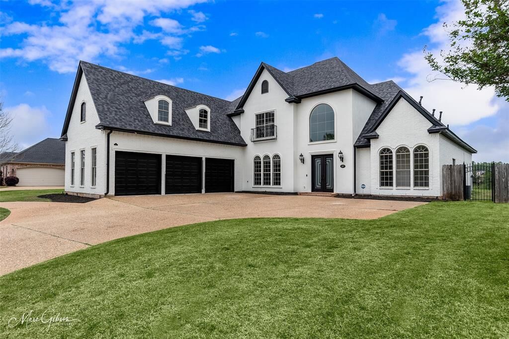 Property Photo:  189 Captain Hm Shreve Boulevard  LA 71115