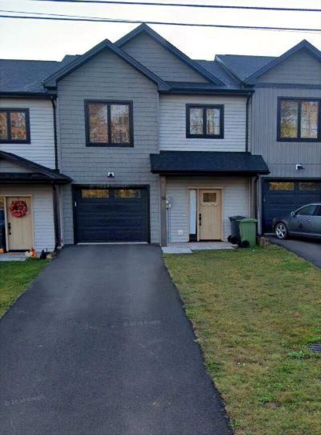 16 Kelly Heights  Stratford PE C1B 4M2 photo
