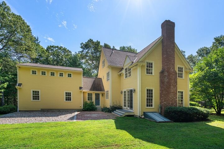 Property Photo:  11 Red Horse Path  MA 01776 