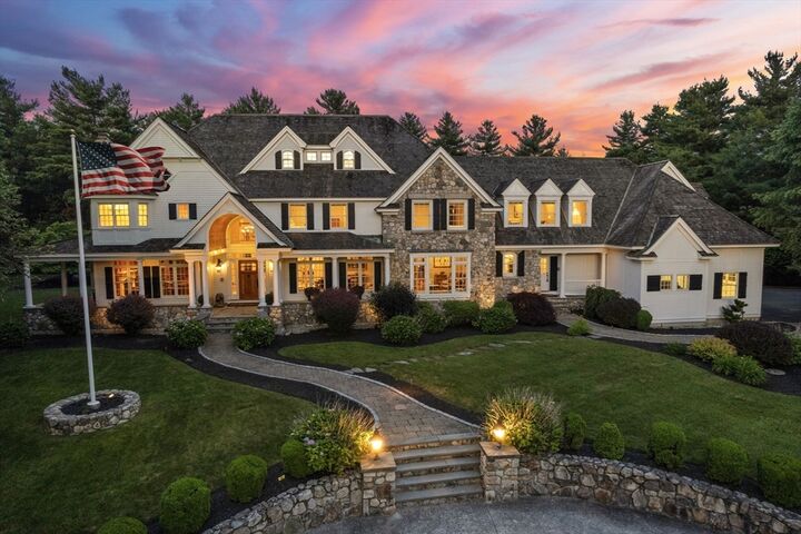 3 Stone Bridge Lane  Milton MA 02186 photo