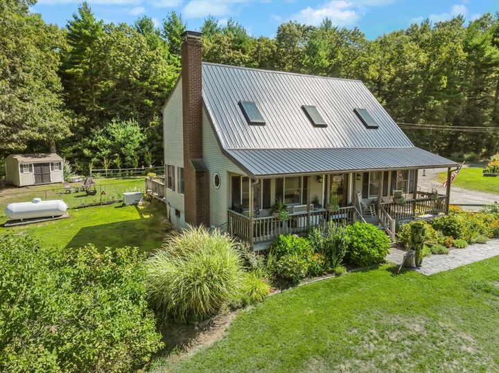 Property Photo: 6 Bryant Circle MA 02346