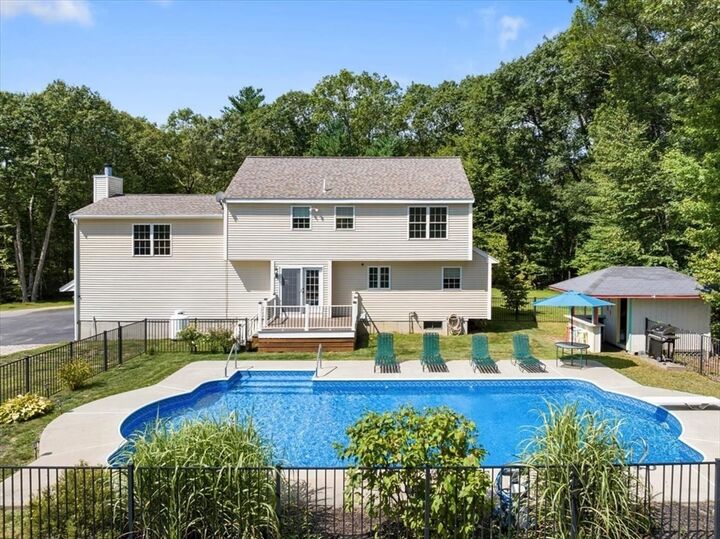 Property Photo:  11 Elm Street  MA 01516 