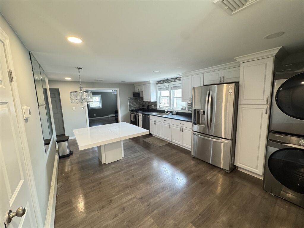 Property Photo:  59 West Street 2  MA 02458 
