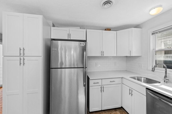 Property Photo: 32 Prospect Street 3 MA 02129