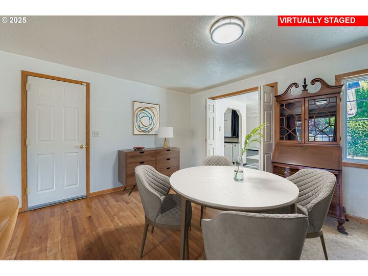 Property Photo: 5322 SE 113th Ave OR 97266