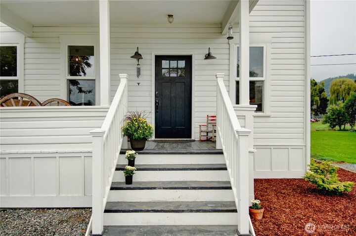 Property Photo:  19767  John Nelson Rd  WA 98274 