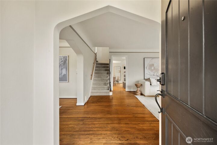 Property Photo: 6022 Vassar Avenue NE WA 98115