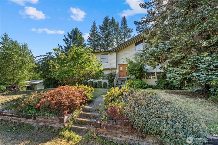 12808  12th Street SE  Lake Stevens WA 98258 photo