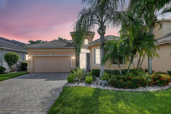 Property Photo:  10096 Armani Drive  FL 33437