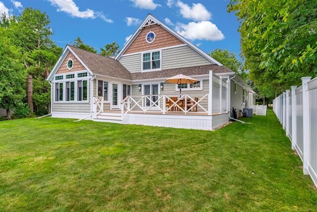 Property Photo: 1073 S Lakeshore Road MI 48419