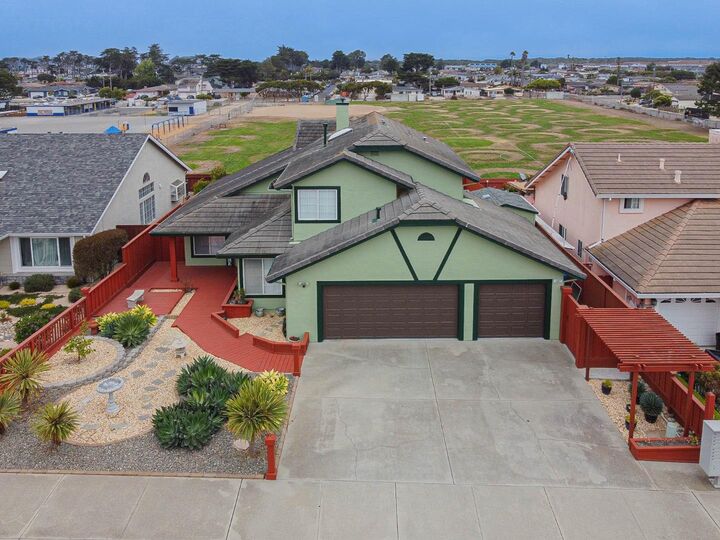 Property Photo: 385 Hillcrest Avenue CA 93933