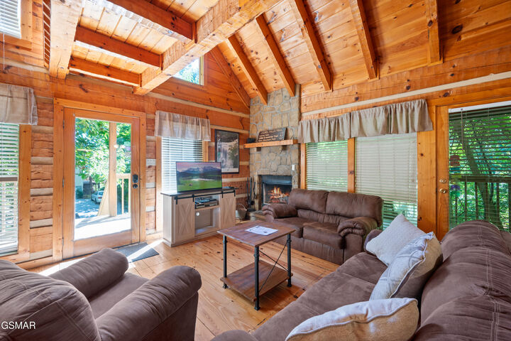 Property Photo:  1264 Bavarian Way  TN 37738 