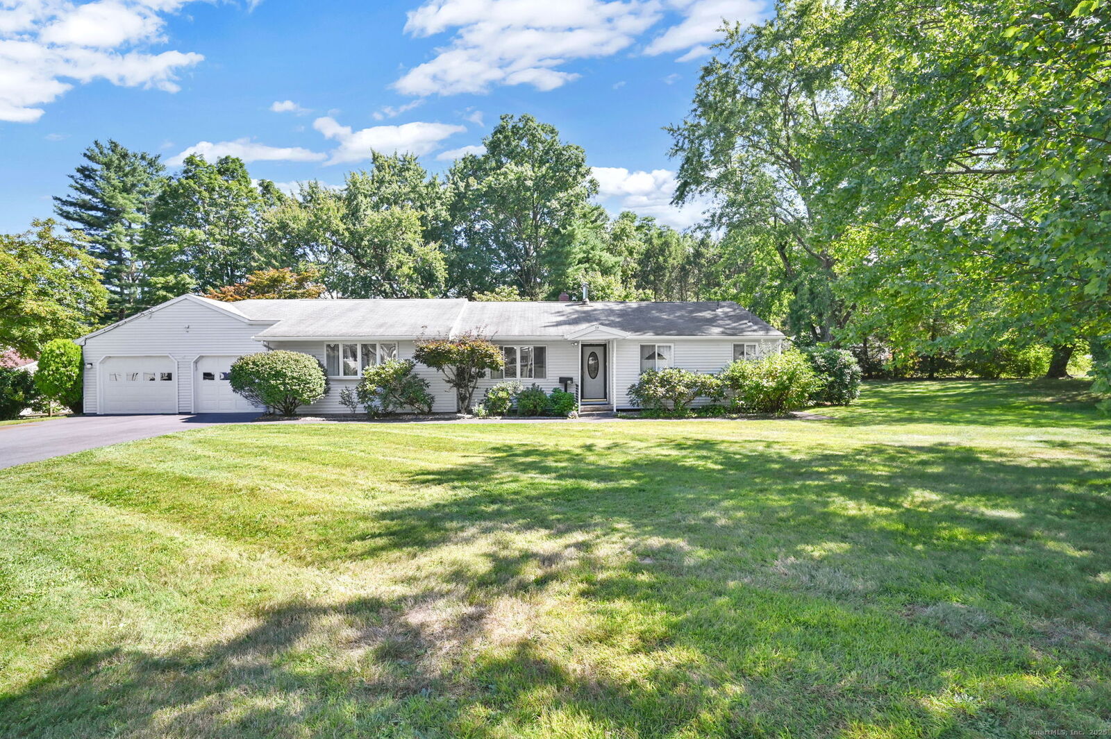 Property Photo:  34 Benedict Drive  CT 06074 