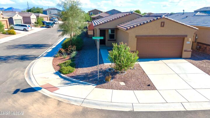 Property Photo: 11835 W Charismatic Drive AZ 85653
