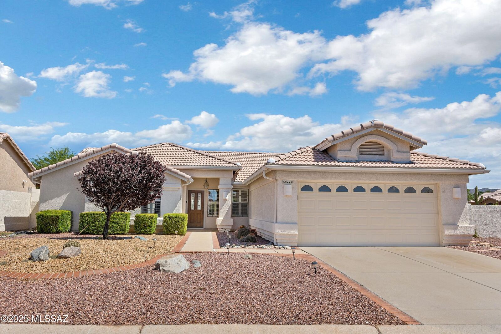 Property Photo: 64714 E Drifter Drive AZ 85739