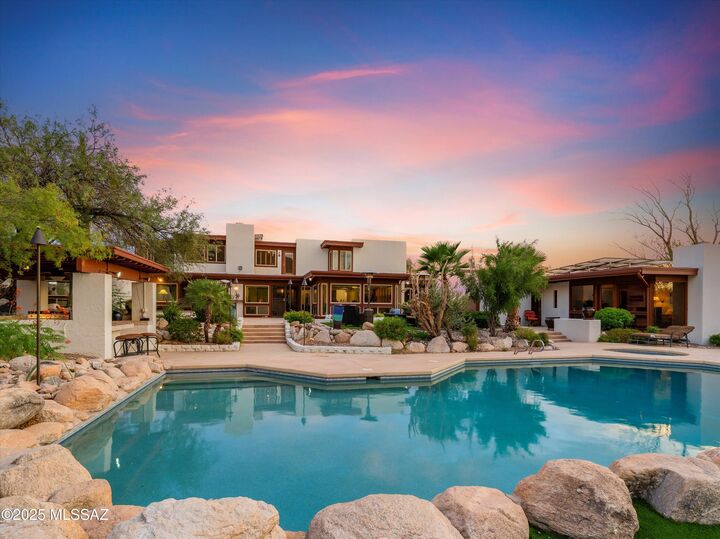 Property Photo: 801 E Calle Elena AZ 85718