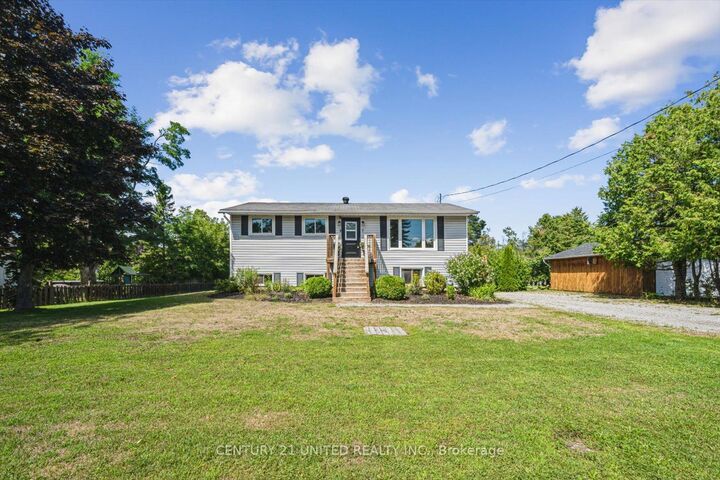 Property Photo: 7 Kawartha Crescent ON K0L 2W0