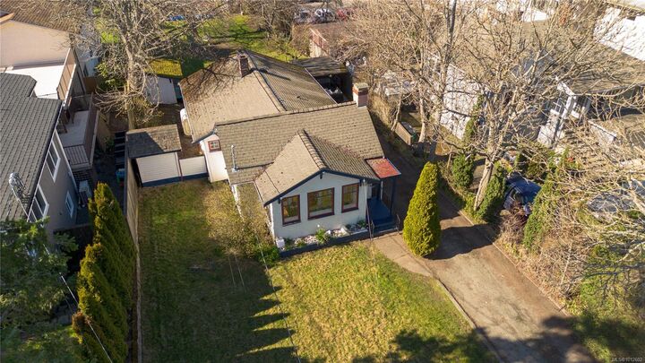 Property Photo: 3228 Seaton St BC V8Z 3V7