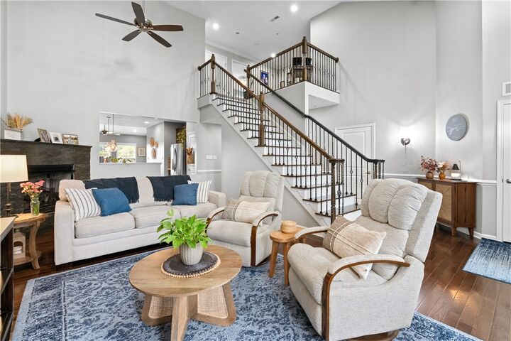 Property Photo:  4084 Overview Drive  PA 15317 