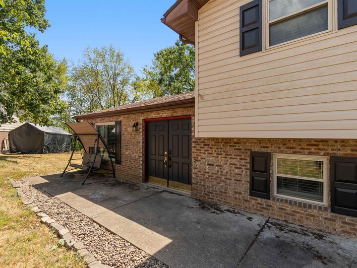 Property Photo: 1116 Oakridge Court KY 41169
