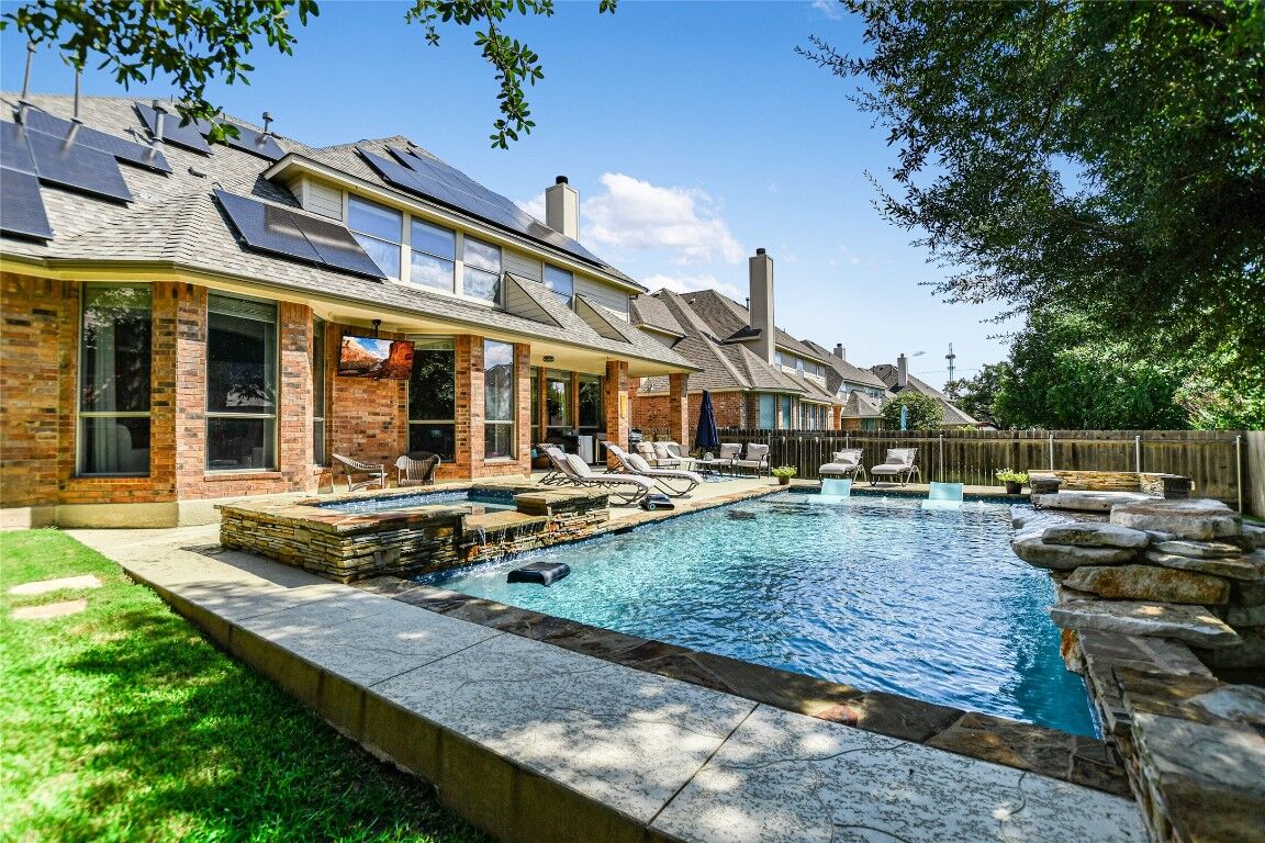 Property Photo:  813 Folsom Cove  TX 78681 