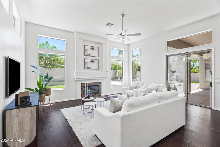 Property Photo:  18221 N 53rd Street  AZ 85254 