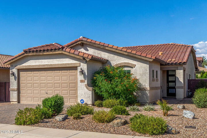 652 W Mangrove --  San Tan Valley AZ 85140 photo