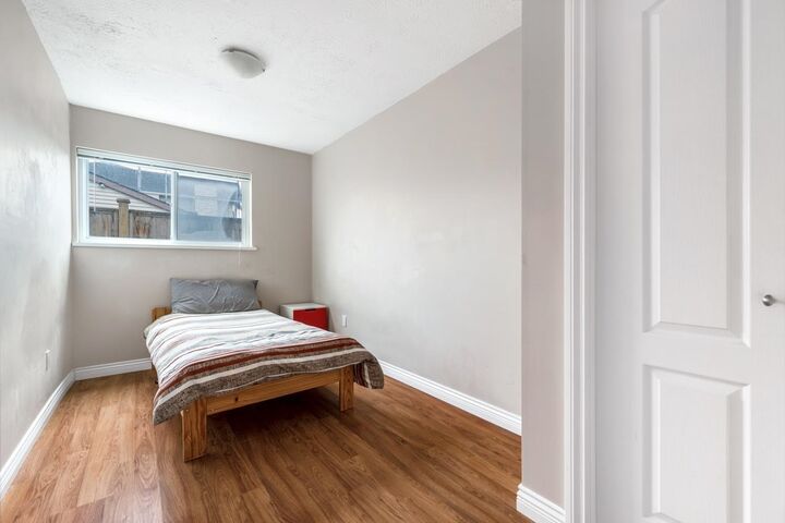 Property Photo:  87xx No. 5 Road  BC V6Y 2V5 