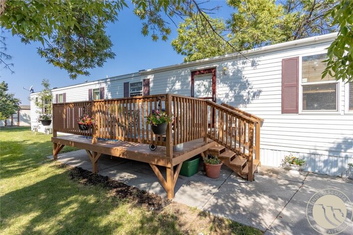 Property Photo: 14 Wild Oak Drive MT 59102
