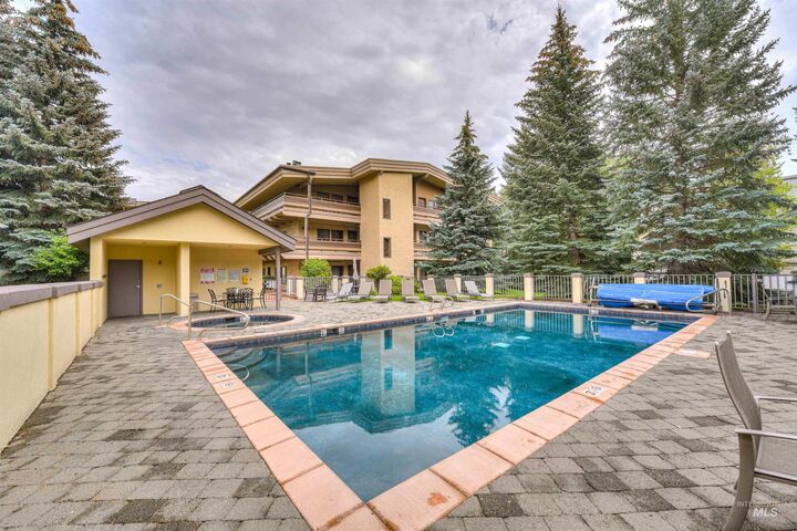 351 S 2nd Ave 506/506A  Ketchum ID 83340 photo