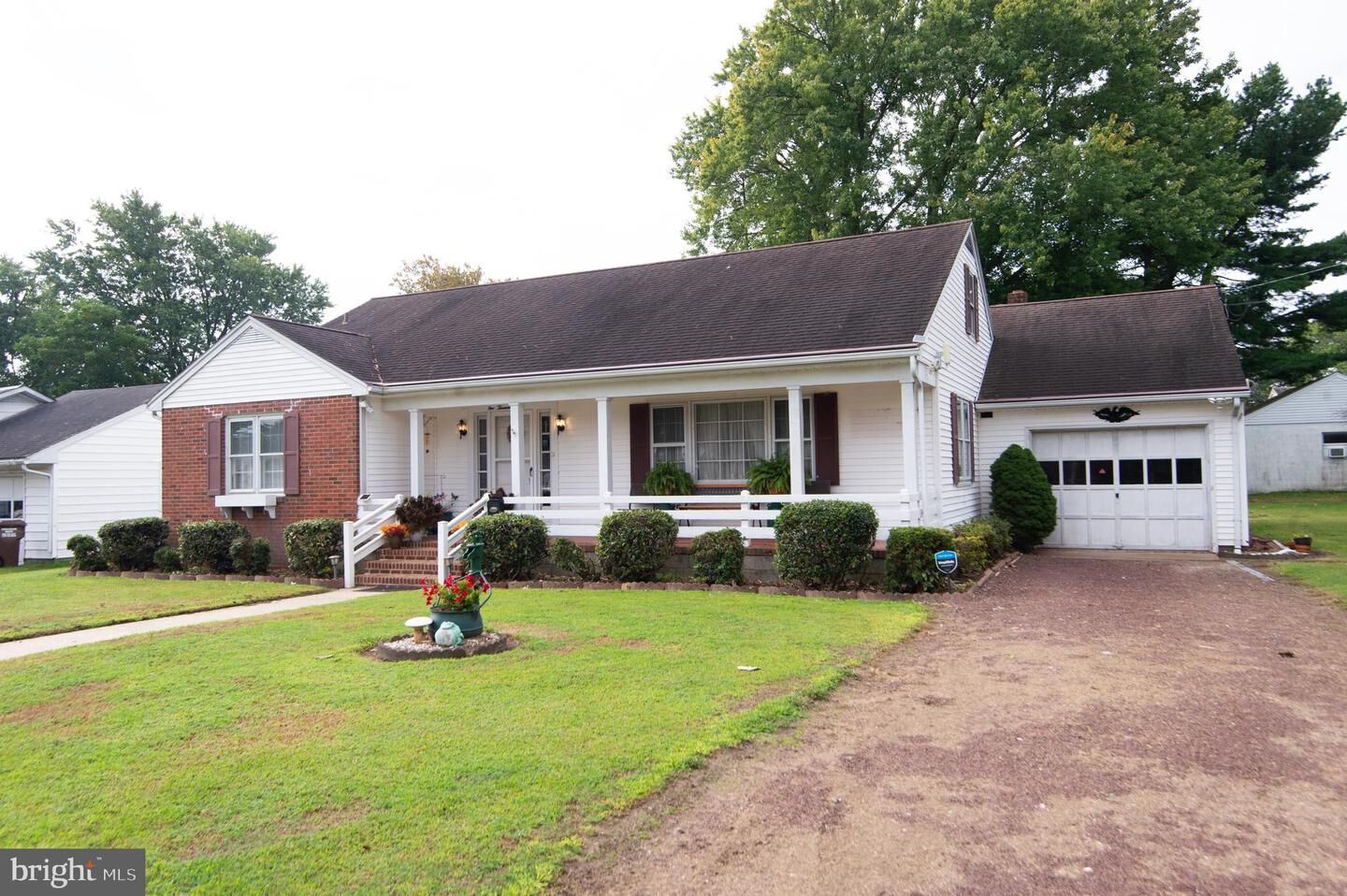Property Photo: 1005 Willowmere Lane MD 21613