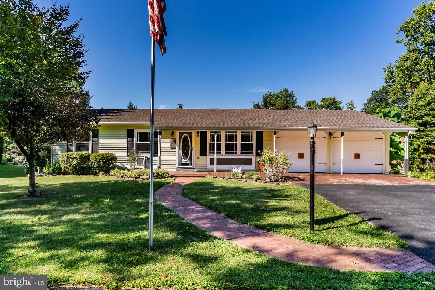 Property Photo: 4717 Maple Avenue PA 17055